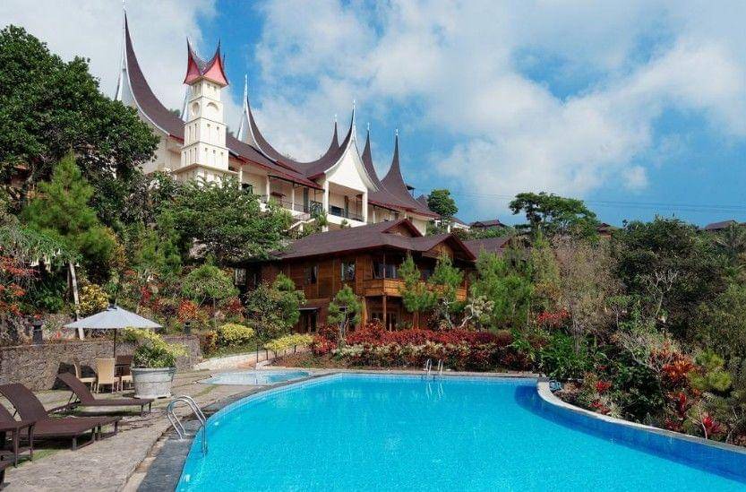 Hotel dengan nuansa Litle Swiss di Malang ini cocok sekali untuk babymoon. - booking.com